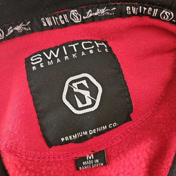 💵3/$20 Switch Red Zip Up Hooded Sweatshirt - Picture 9 of 9